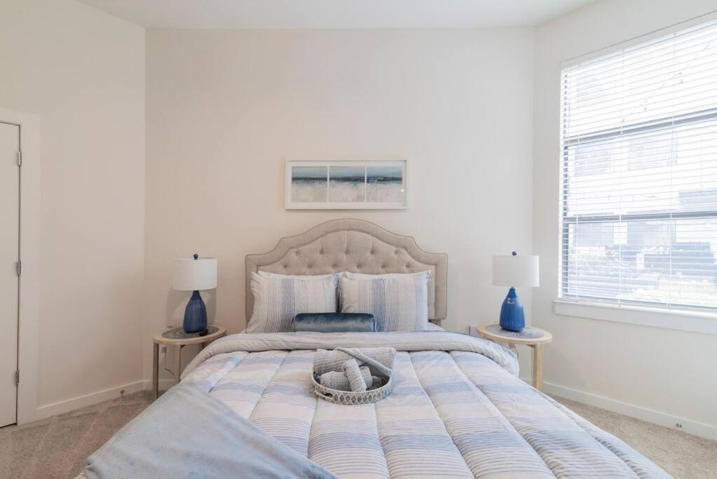 Charming Cozy Apartment With Wi-Fi & Free Parking Charlotte Extérieur photo