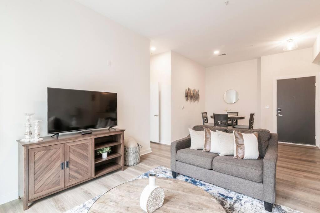 Charming Cozy Apartment With Wi-Fi & Free Parking Charlotte Extérieur photo