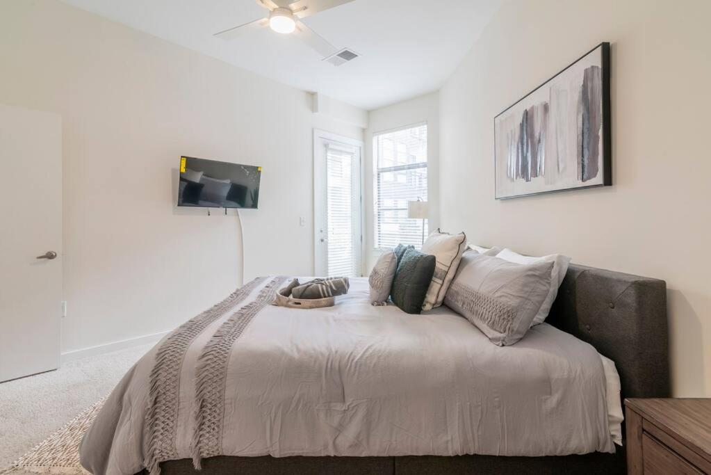 Charming Cozy Apartment With Wi-Fi & Free Parking Charlotte Extérieur photo